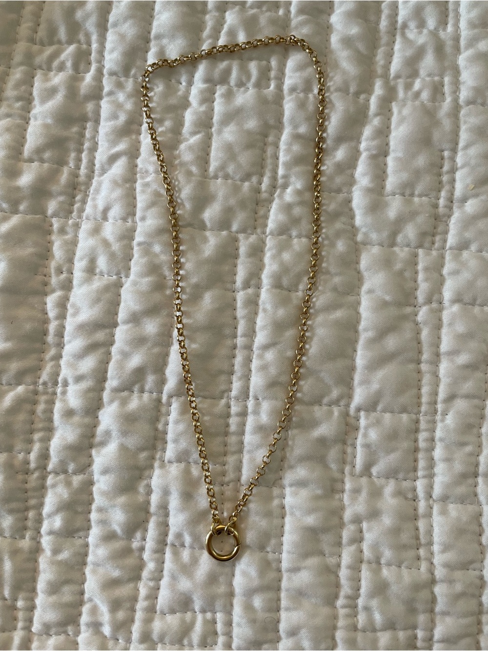 MEJURI ROLO CHAIN CHARM
NECKLACE in 16 inches 14k yellow gold - Picture 4 of 10